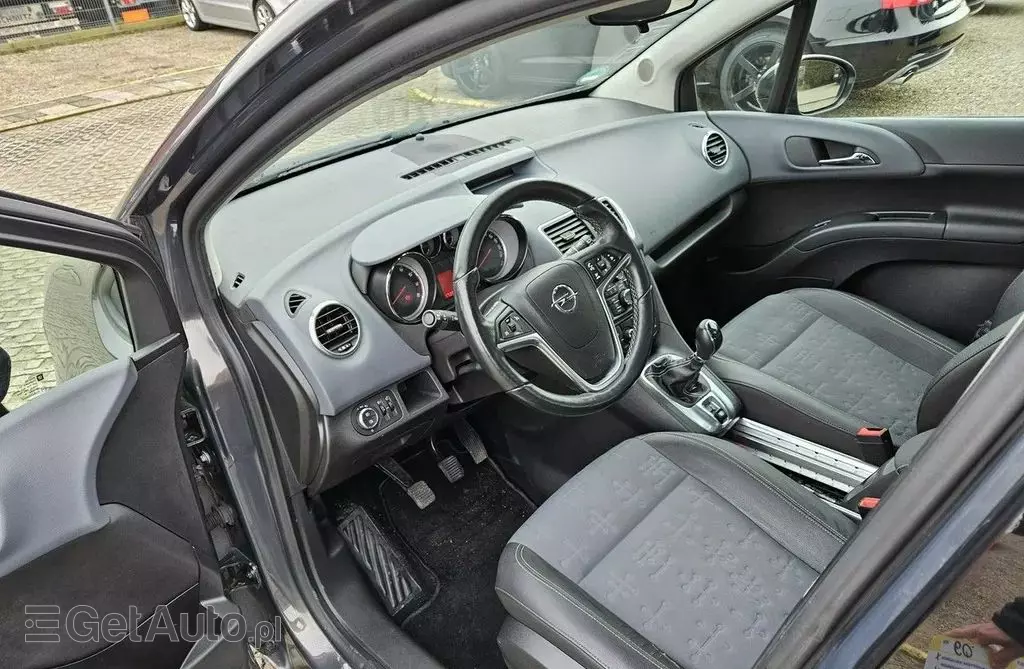 OPEL Meriva 
