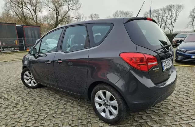 OPEL Meriva 