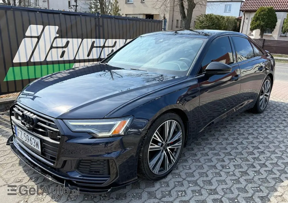AUDI A6 Limousine 