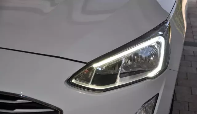 FORD Focus 1.5 EcoBlue (120 KM)