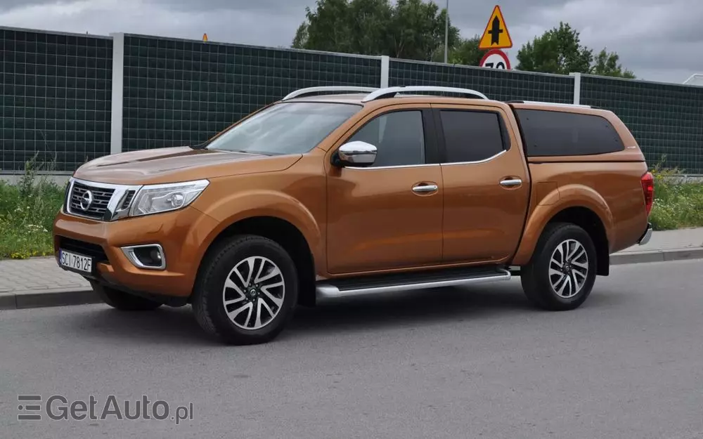 NISSAN Navara 2.5 D Platinum Long