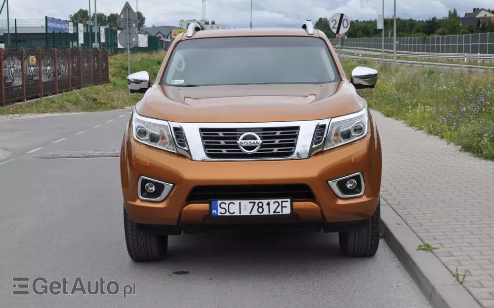 NISSAN Navara 2.5 D Platinum Long