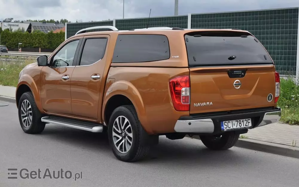 NISSAN Navara 2.5 D Platinum Long