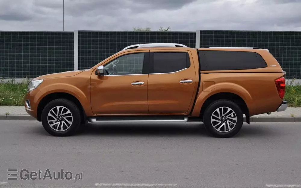 NISSAN Navara 2.5 D Platinum Long