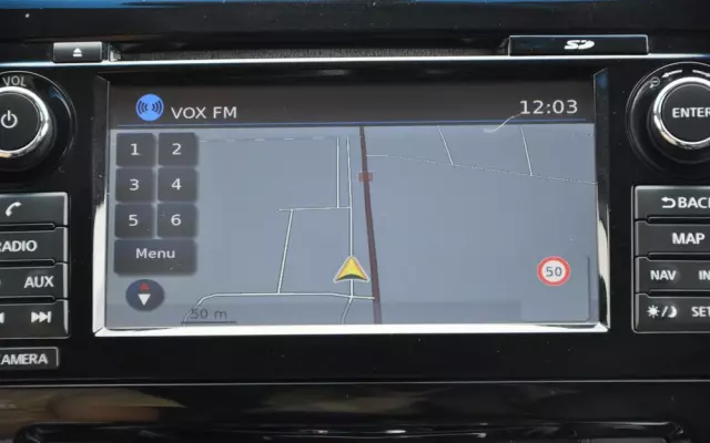 NISSAN Navara 2.5 D Platinum Long