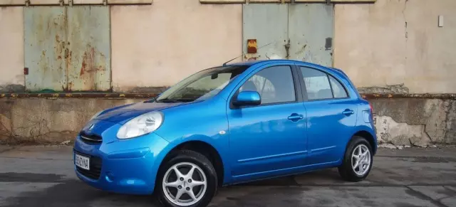 NISSAN Micra 