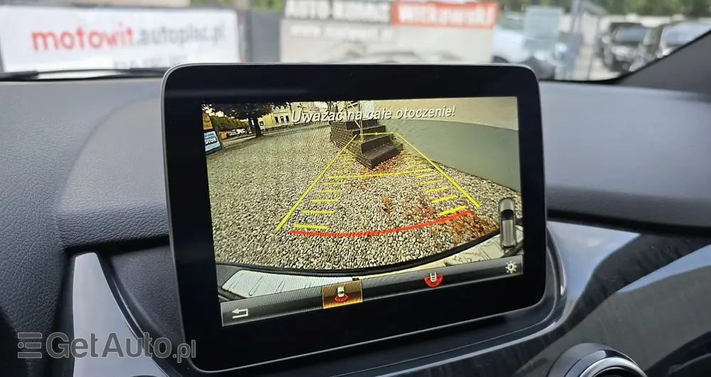 MERCEDES-BENZ Klasa B 250 4-Matic AMG Line