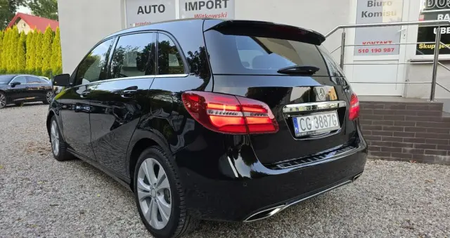 MERCEDES-BENZ Klasa B 250 4-Matic AMG Line