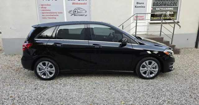 MERCEDES-BENZ Klasa B 250 4-Matic AMG Line