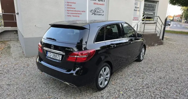MERCEDES-BENZ Klasa B 250 4-Matic AMG Line