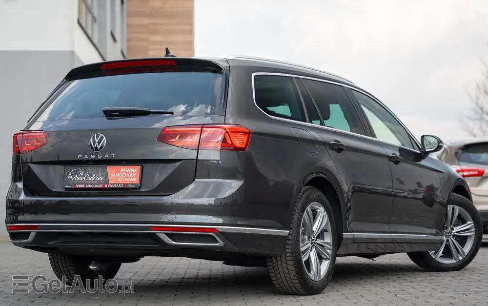VOLKSWAGEN Passat 2.0 TDI (BlueMotion Technology) Highline