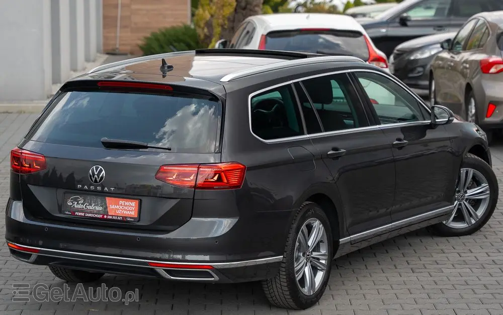 VOLKSWAGEN Passat 2.0 TDI (BlueMotion Technology) Highline