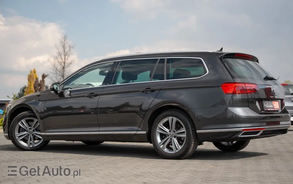 VOLKSWAGEN Passat 2.0 TDI (BlueMotion Technology) Highline