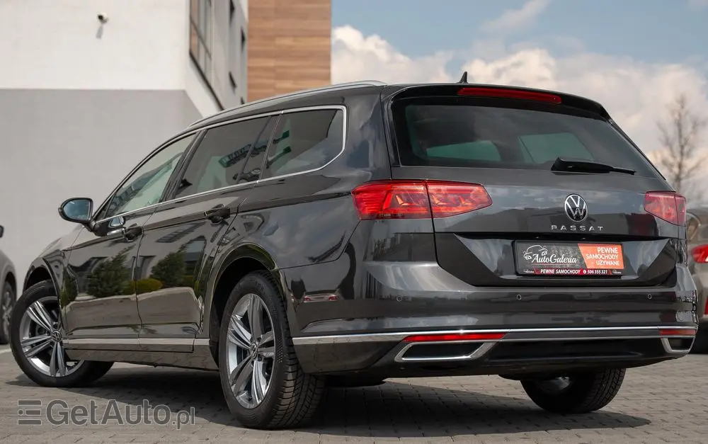 VOLKSWAGEN Passat 2.0 TDI (BlueMotion Technology) Highline