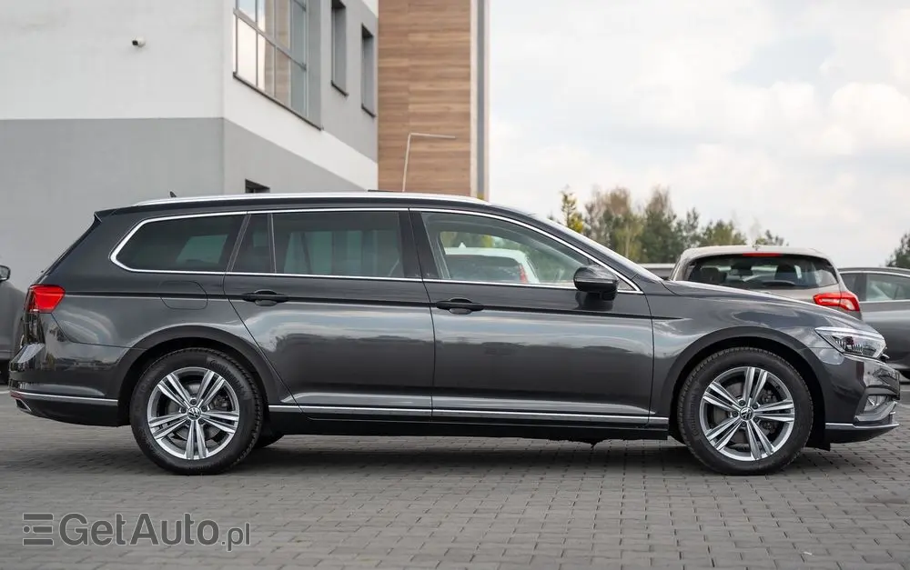VOLKSWAGEN Passat 2.0 TDI (BlueMotion Technology) Highline