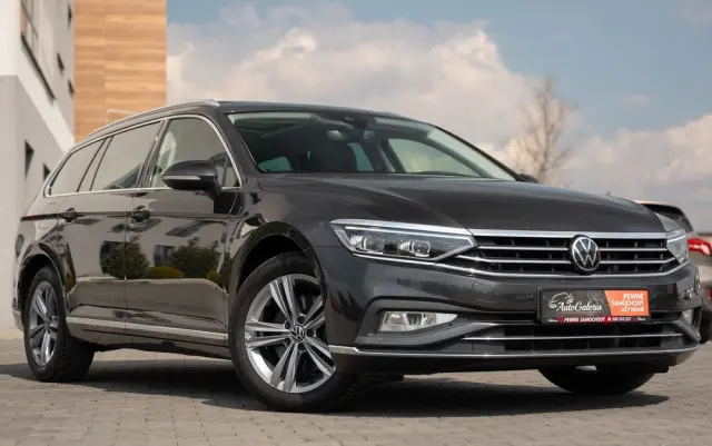 VOLKSWAGEN Passat 2.0 TDI (BlueMotion Technology) Highline