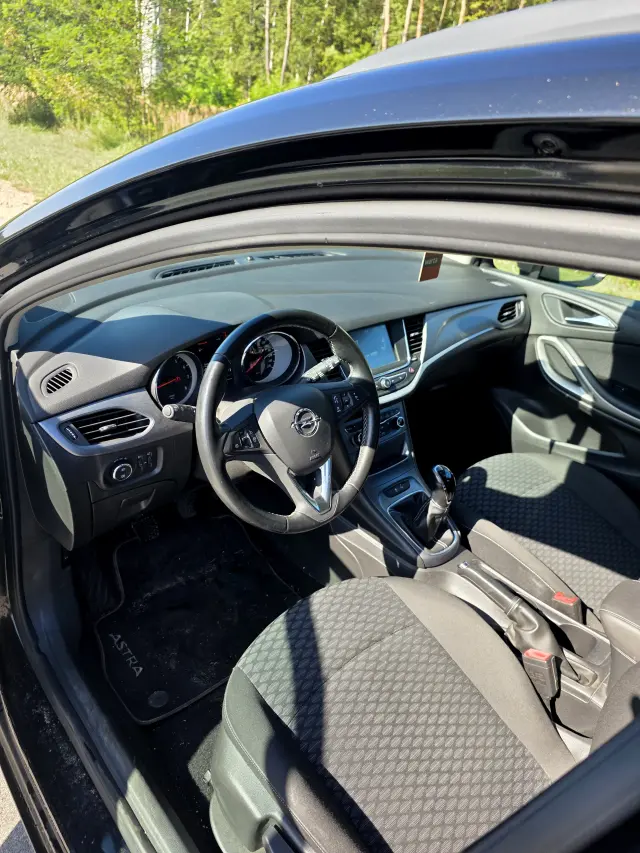 OPEL Astra Sport