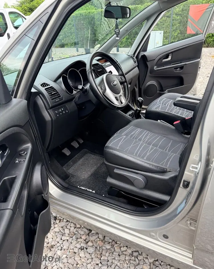 KIA Venga 1.6 CRDi 128 Platinum Edition