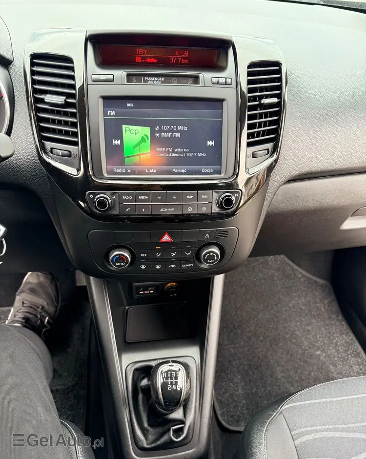 KIA Venga 1.6 CRDi 128 Platinum Edition