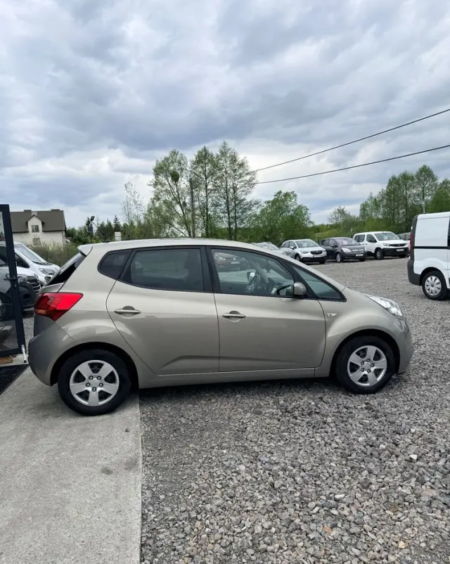 KIA Venga 1.6 CRDi 128 Platinum Edition