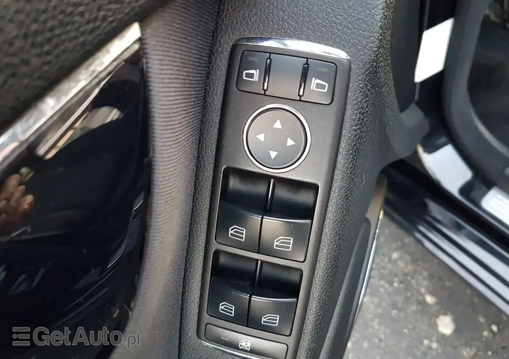 MERCEDES-BENZ Klasa C 200 Kompressor Avantgarde