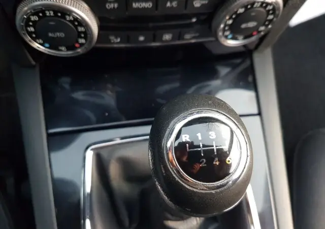 MERCEDES-BENZ Klasa C 200 Kompressor Avantgarde