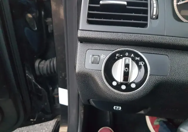 MERCEDES-BENZ Klasa C 200 Kompressor Avantgarde