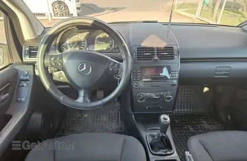 MERCEDES-BENZ Klasa A 