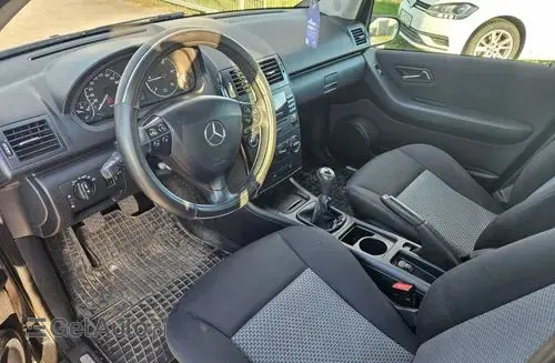 MERCEDES-BENZ Klasa A 