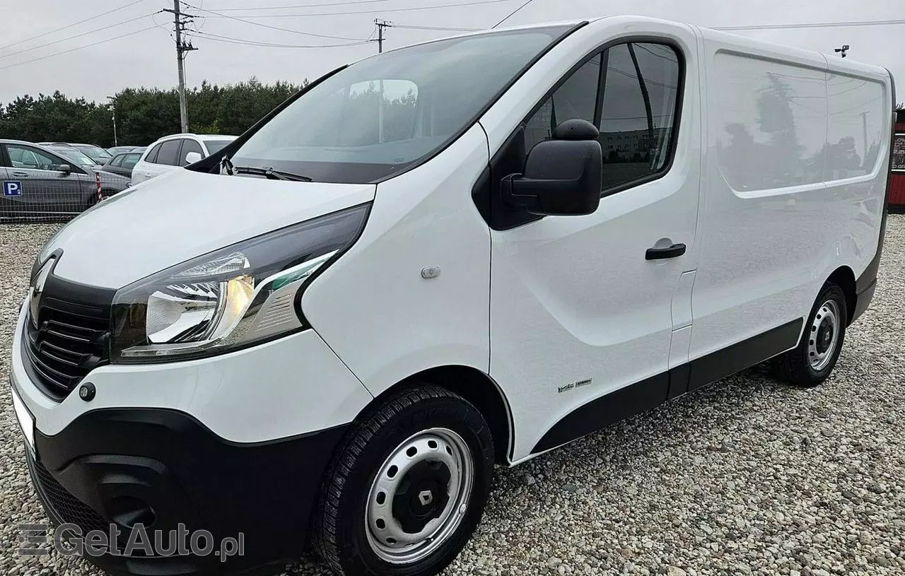 RENAULT Trafic 