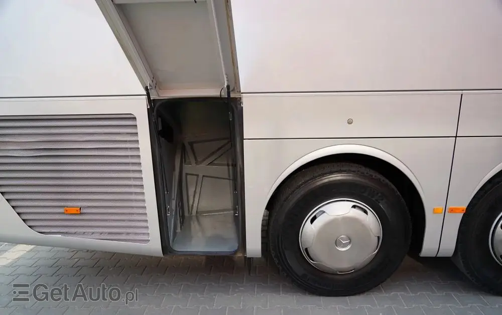 MERCEDES-BENZ TOURISMO RHD-M / EURO 6 / SPROWADZONY / 