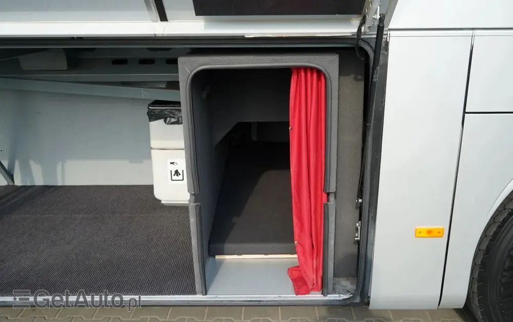 MERCEDES-BENZ TOURISMO RHD-M / EURO 6 / SPROWADZONY / 