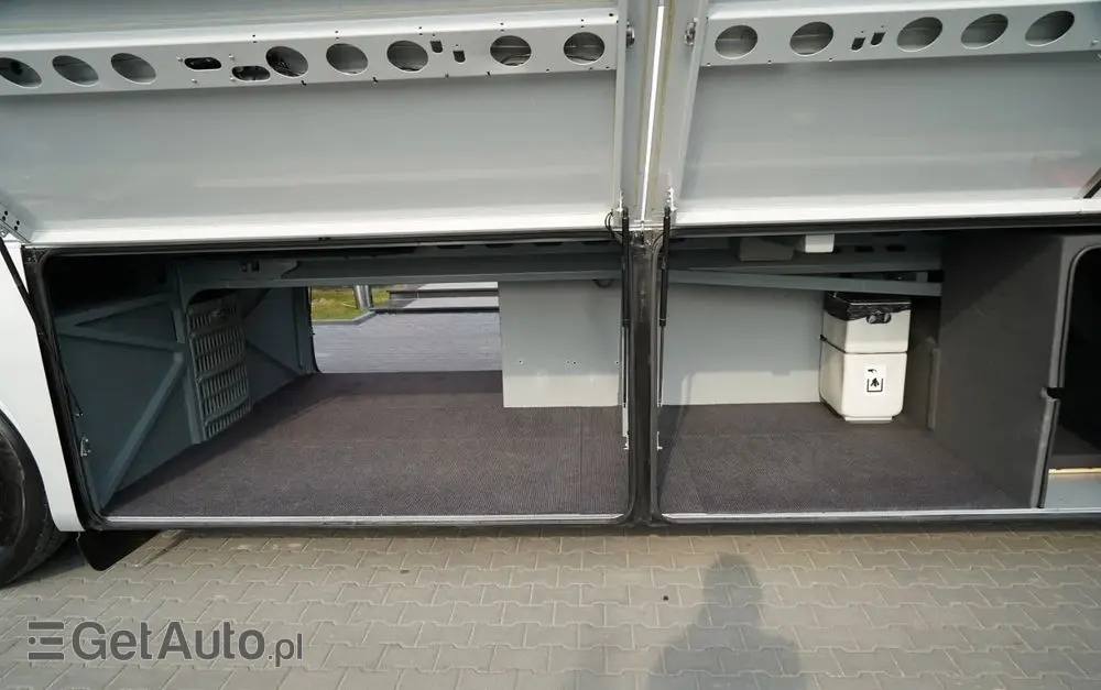 MERCEDES-BENZ TOURISMO RHD-M / EURO 6 / SPROWADZONY / 