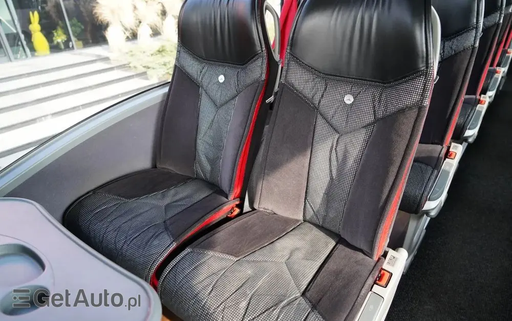 MERCEDES-BENZ TOURISMO RHD-M / EURO 6 / SPROWADZONY / 