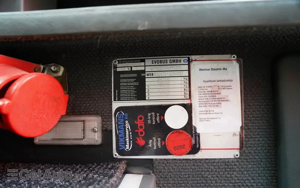 MERCEDES-BENZ TOURISMO RHD-M / EURO 6 / SPROWADZONY / 