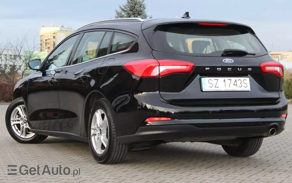 FORD Focus 1.0 EcoBoost Titanium