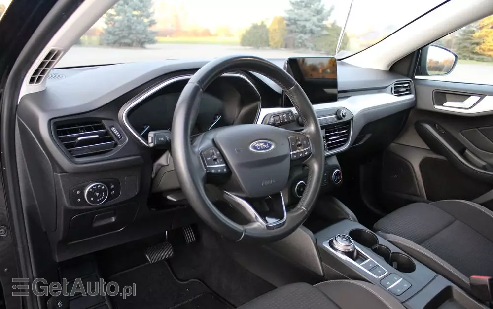 FORD Focus 1.0 EcoBoost Titanium