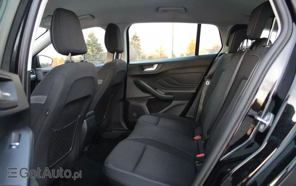 FORD Focus 1.0 EcoBoost Titanium