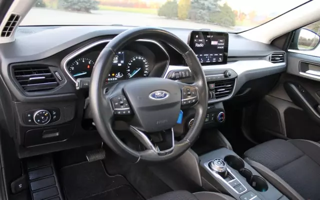 FORD Focus 1.0 EcoBoost Titanium