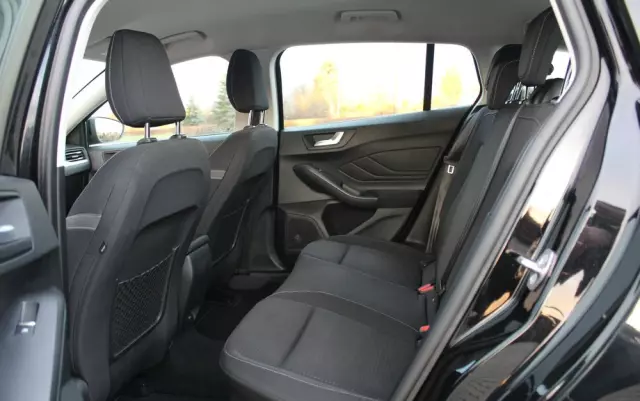 FORD Focus 1.0 EcoBoost Titanium