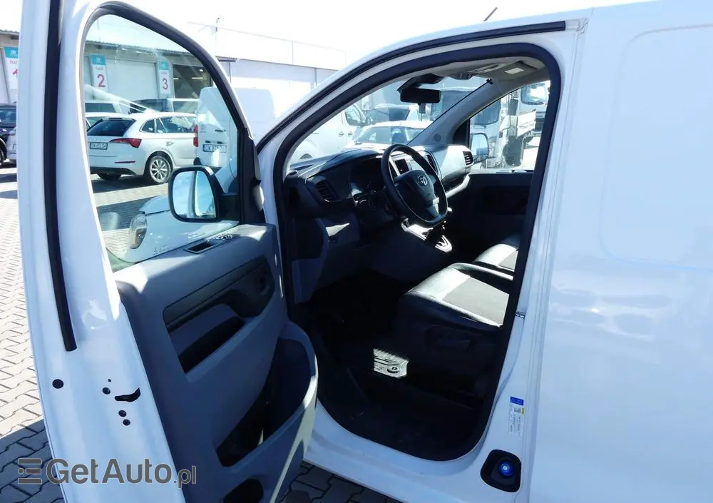 TOYOTA PROACE 2.0 D-4D LONG 3,1T ACTIVE 