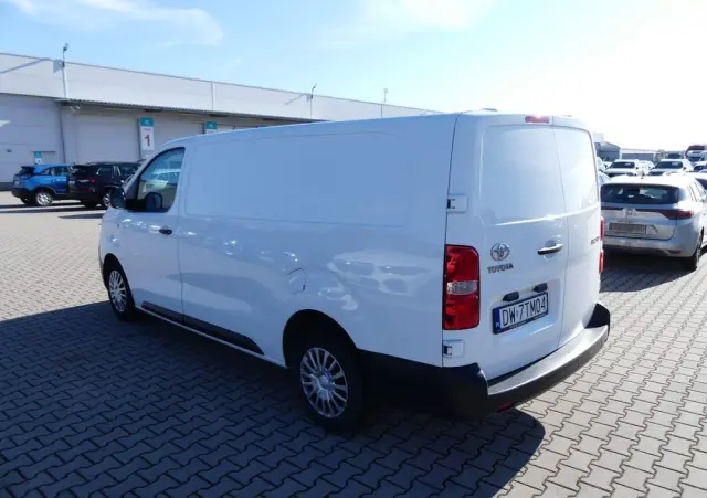 TOYOTA PROACE 2.0 D-4D LONG 3,1T ACTIVE 