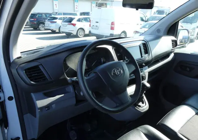 TOYOTA PROACE 2.0 D-4D LONG 3,1T ACTIVE 