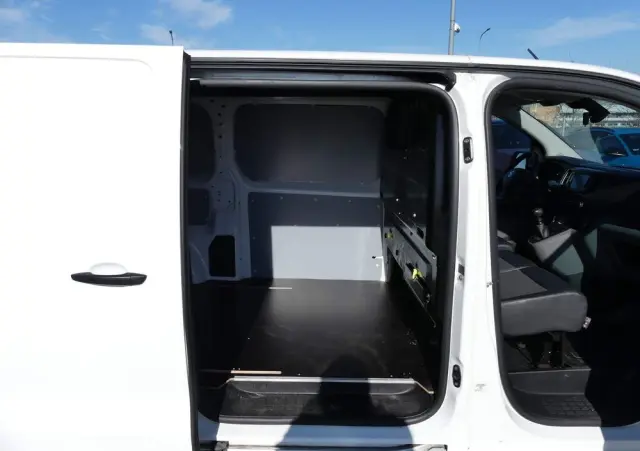 TOYOTA PROACE 2.0 D-4D LONG 3,1T ACTIVE 