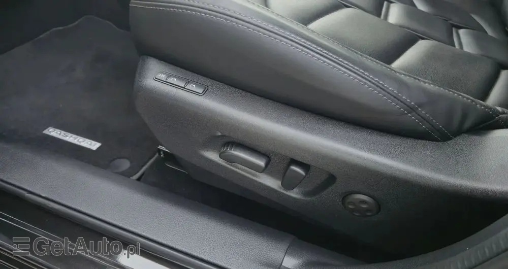 NISSAN Qashqai 1.3 DIG-T DCT TEKNA+