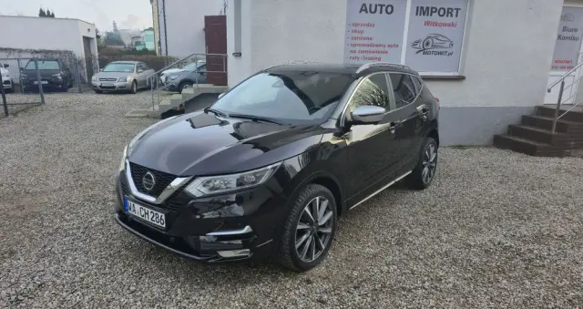 NISSAN Qashqai 1.3 DIG-T DCT TEKNA+