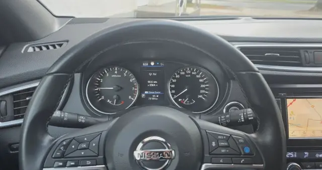 NISSAN Qashqai 1.3 DIG-T DCT TEKNA+