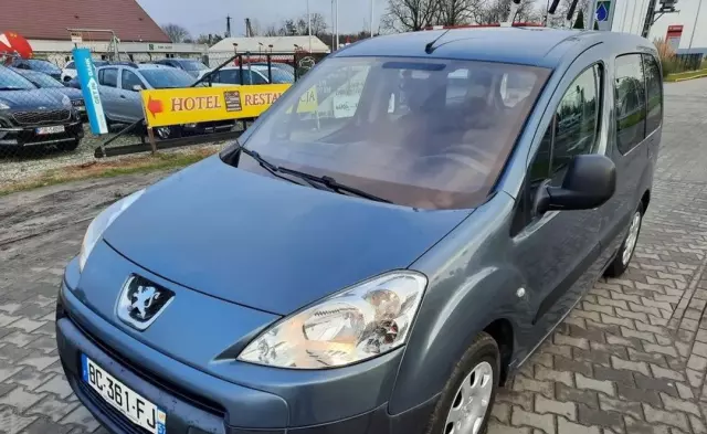 PEUGEOT Partner 
