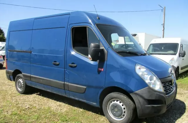 RENAULT Master 