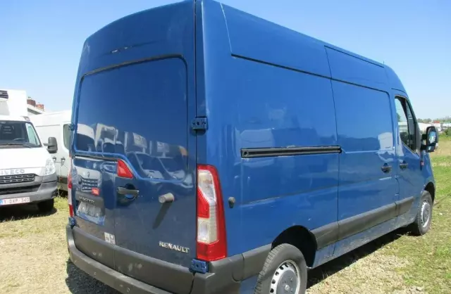 RENAULT Master 